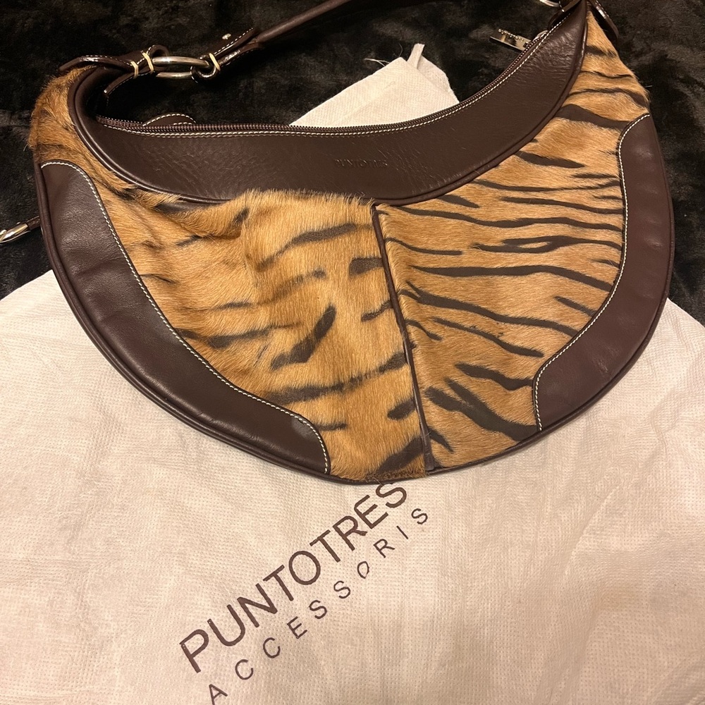 Cute calf hair purse. Brown animal print.